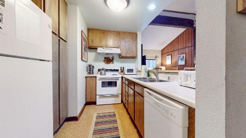 Mammoth Reservations - image 12