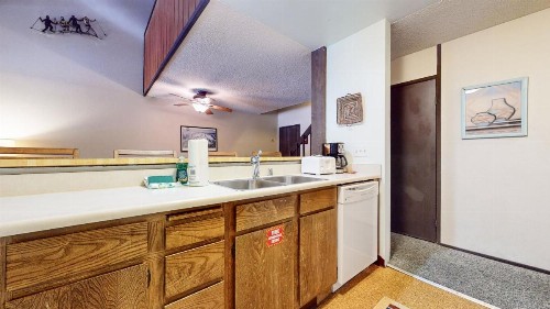 Mammoth Reservations - image 13