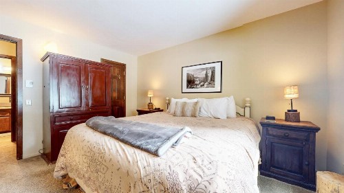 Wild Flower 39 Apartment - image 3