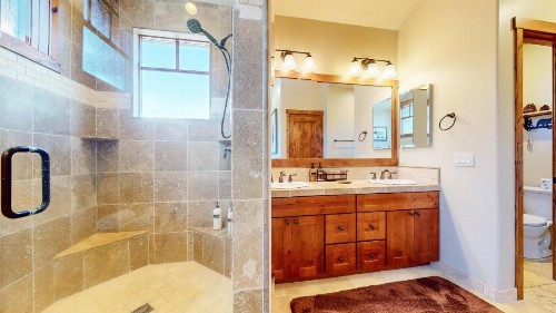 Gray Stone 2088 Holiday home - image 30