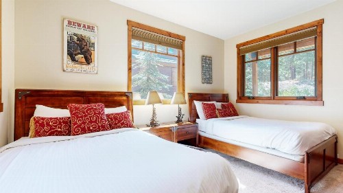 Gray Stone 2088 Holiday home - image 48