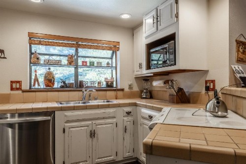 Snowflower # 62 - Townhome - image 21