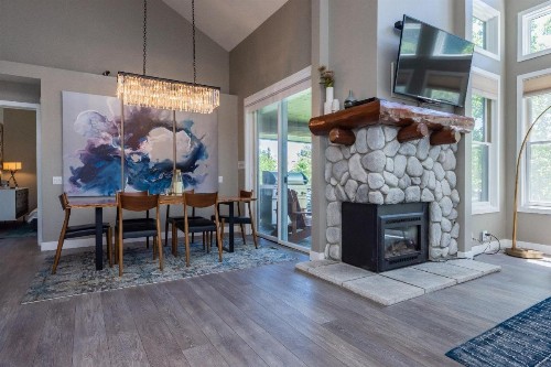 Snowcreek # 888 - Phase V - image 20
