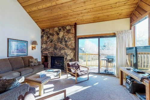 Serenity at Snowcreek - image 11