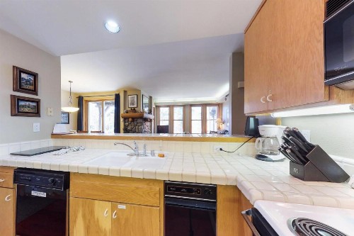 Snowcreek 847 - image 11