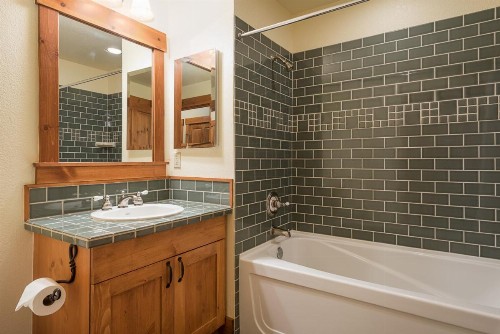 Cabins 21 - image 34