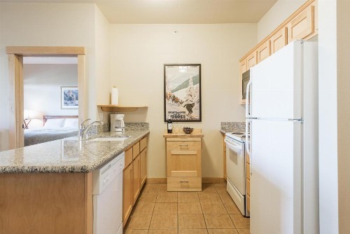 Sunstone 325 - image 12