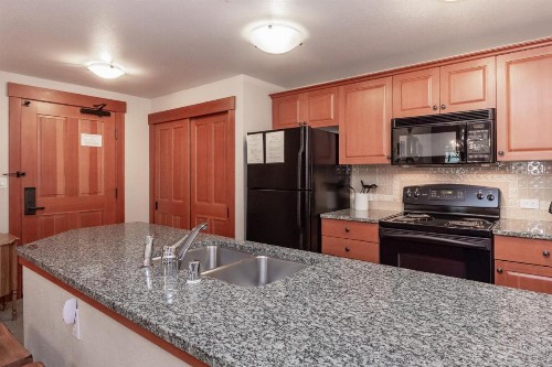 Village 1402 - image 16
