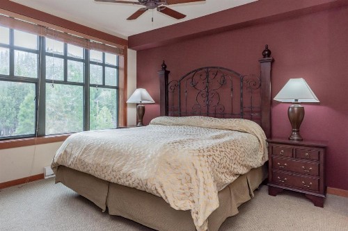 Village 1402 - image 17