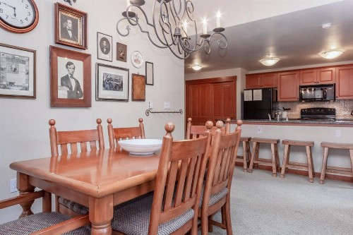 Village 1402 - image 6