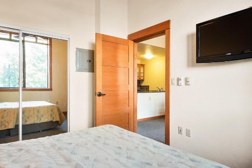 Village 2105 - image 20