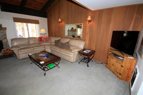 Horizons 4 #140 1 Bedroom Loft 1.25 Baths