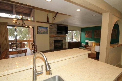 Mammoth Ski & Racquet Club #86 - image 16