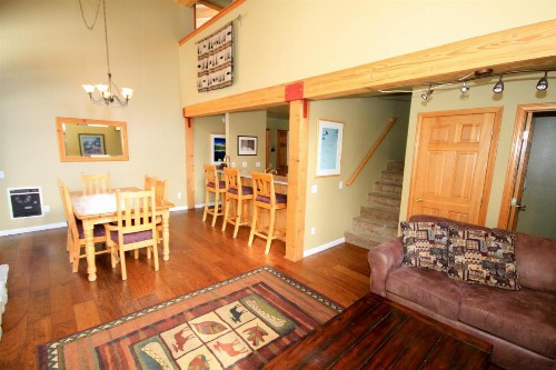 Mammoth Ski & Racquet Club #70 - image 7