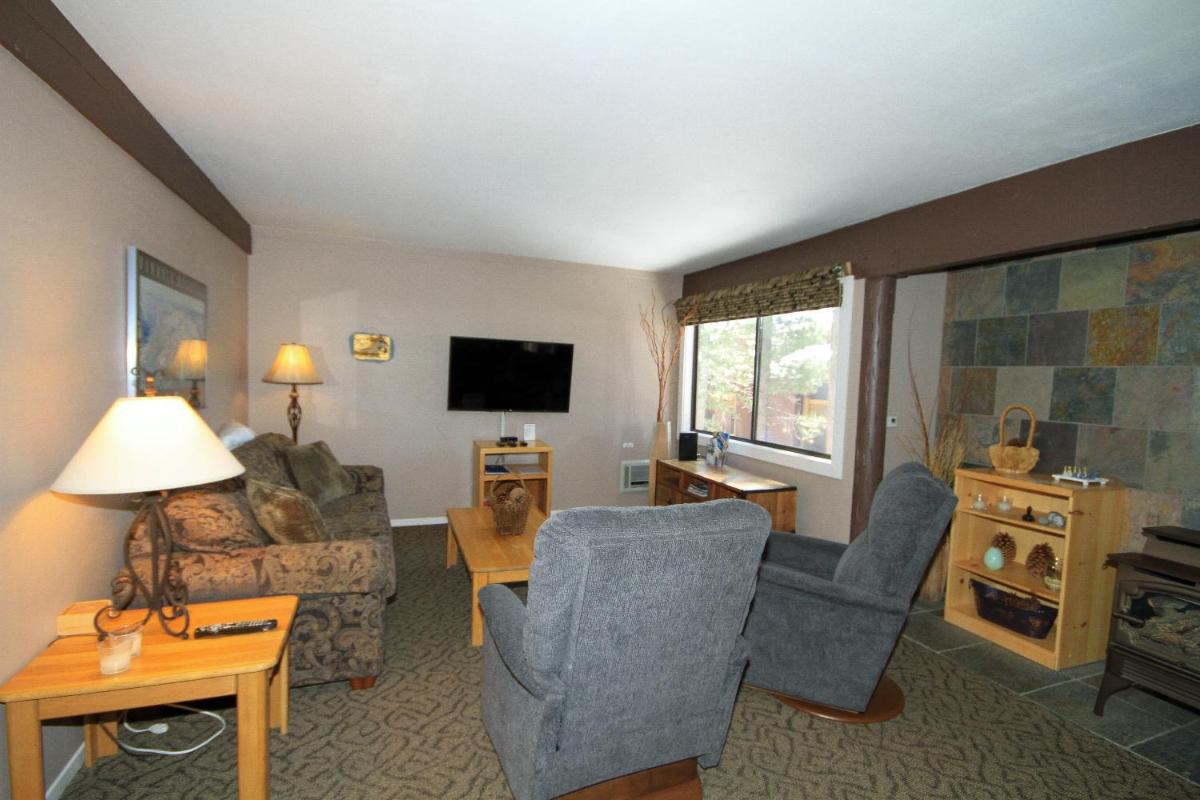 Mammoth Ski & Racquet Club #94 - image 2