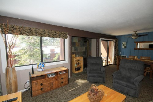 Mammoth Ski & Racquet Club #94 - image 5