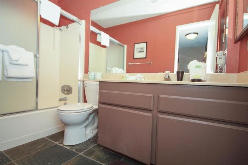 Mammoth Ski & Racquet Club #94 - image 7