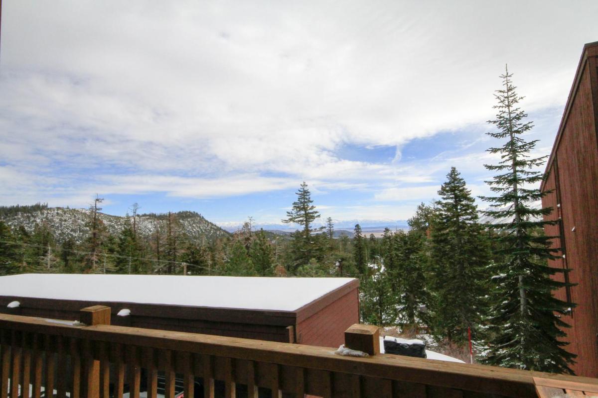 Mammoth Ski & Racquet Club #62 - image 3