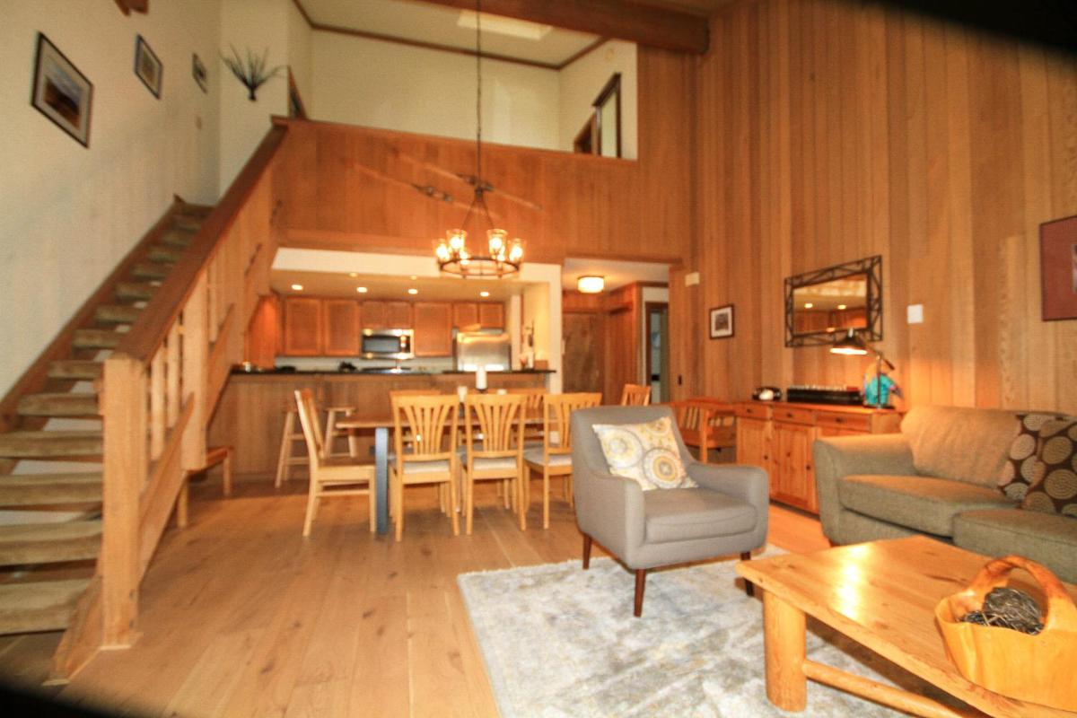 Mountainback #117 Loft - image 3