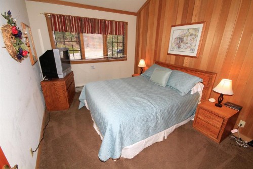 Mountainback #115 Loft Den - image 13