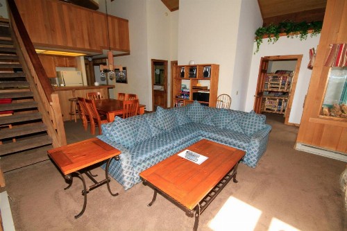 Mountainback #115 Loft Den - image 5