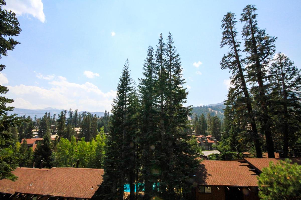 Mammoth Ski & Racquet Club #12 - Pet Okay! - main image