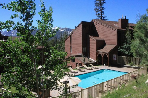 Mammoth Ski & Racquet Club #35 - Pet Okay! - image 12