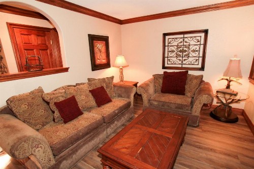 Mammoth Ski & Racquet Club #34 - image 7