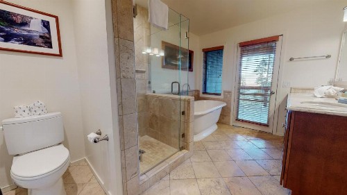 Bridges Townhome #09 Condo - image 36