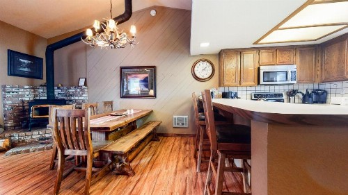 Forest Creek #28 Condo - image 7