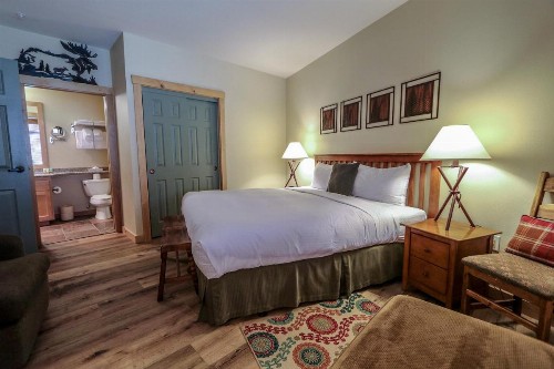 Sunstone #108 Condo - image 12