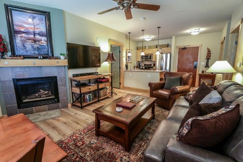 Sunstone #108 Condo - image 7