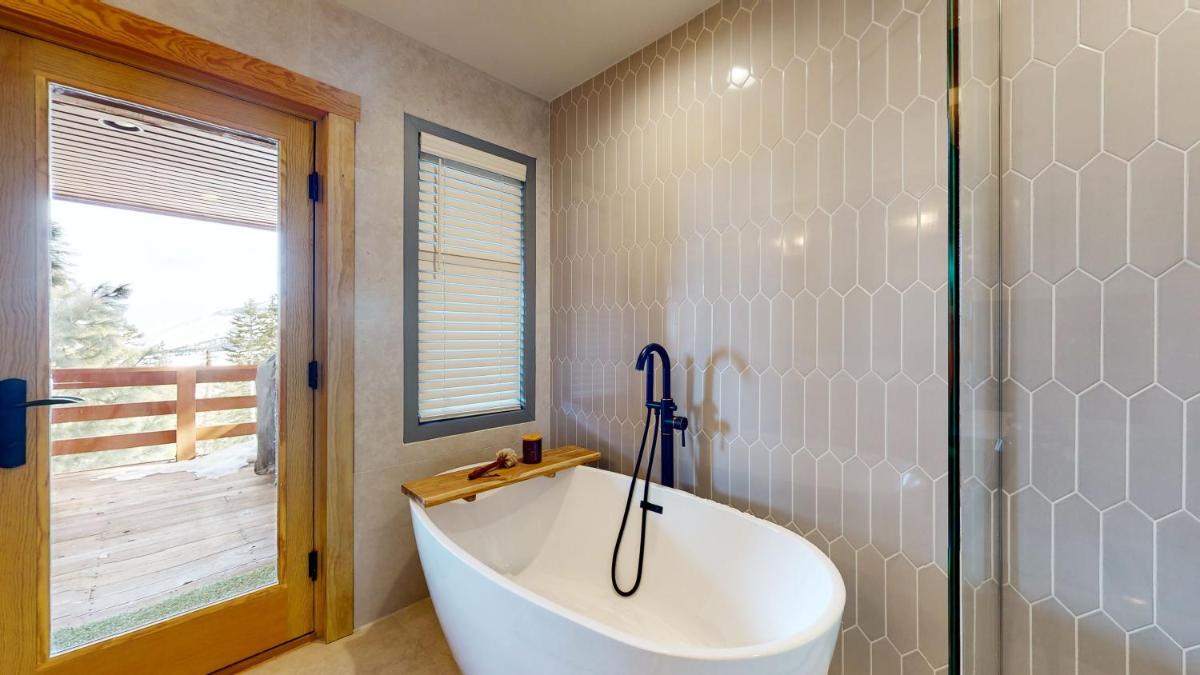 Bridges Townhome #11 Townhouse - image 3