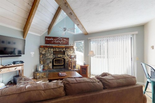 Mammoth View Villas 21 - image 11