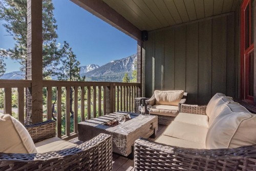 Creekhouse 1320 - image 30