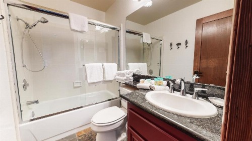 Helios North #5 Condo - image 38