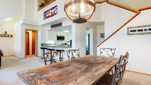Snowcreek 880 Condo - image 25