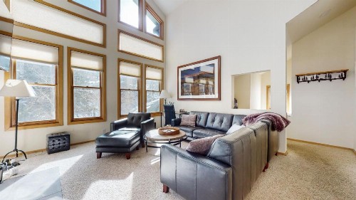 Snowcreek 880 Condo - image 29