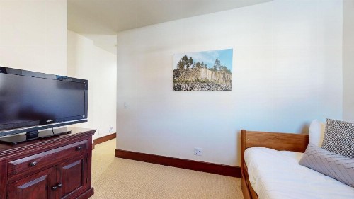 Juniper Crest #25 Condo - image 39