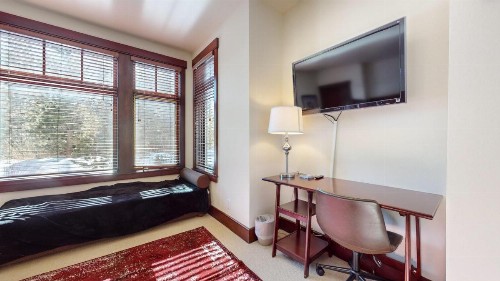 Juniper Crest #25 Condo - image 4