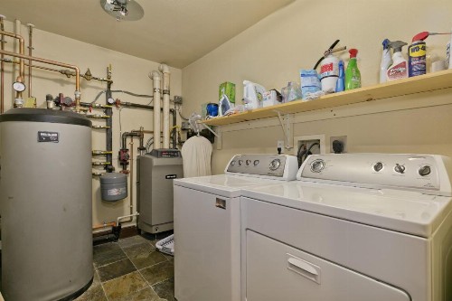 Juniper Crest #25 Condo - image 8