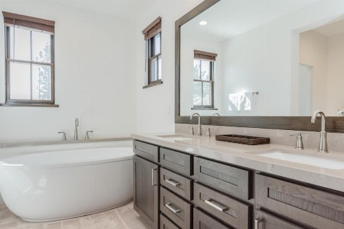 Creekhouse 1322 - image 12