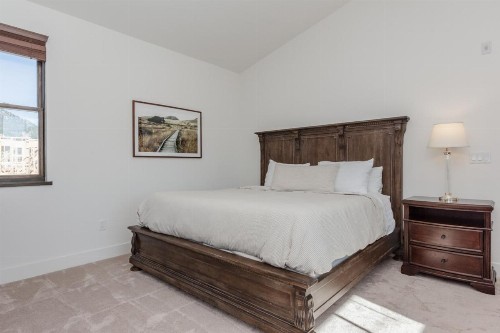 Creekhouse 1322 - image 6