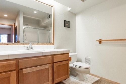 Snowcreek IV 588 - image 4