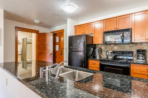 Village # 3310 - Lincoln House - image 6