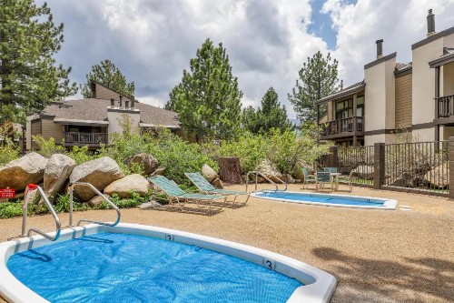 Sherwin Villas B13 - image 12