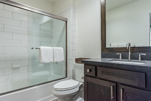 Creekhouse 1525 - image 12