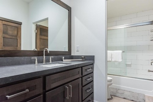Creekhouse 1525 - image 28