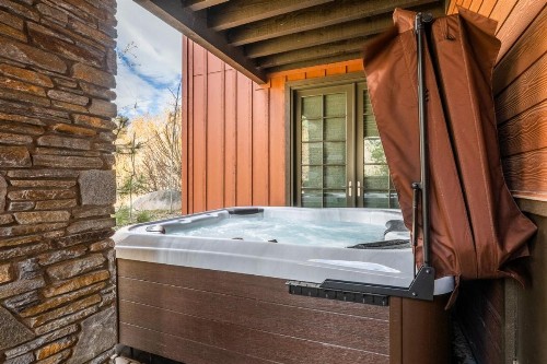 Creekhouse 1525 - image 39