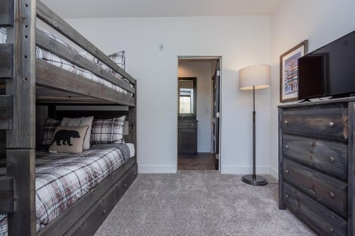 Creekhouse 1525 - image 6